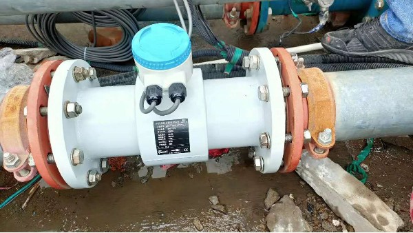 案例-某印染廠定製（zhì）分（fèn）體式（shì）電磁流（liú）量計投入使用